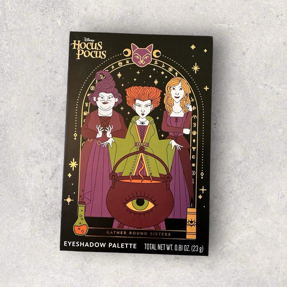 New Hocus Pocus Eyeshadow Pallet
